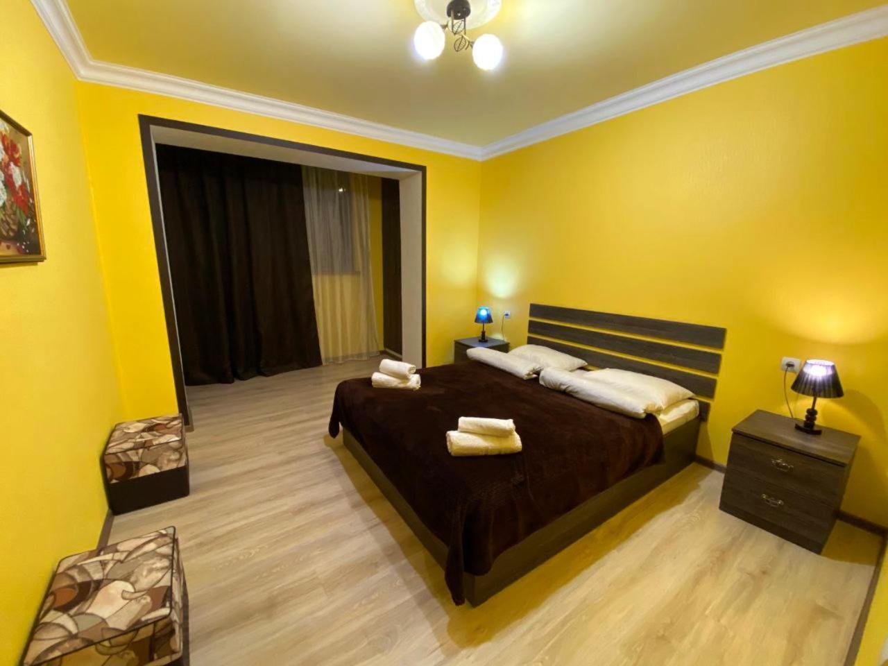 Centralhome Yerevan Exterior photo